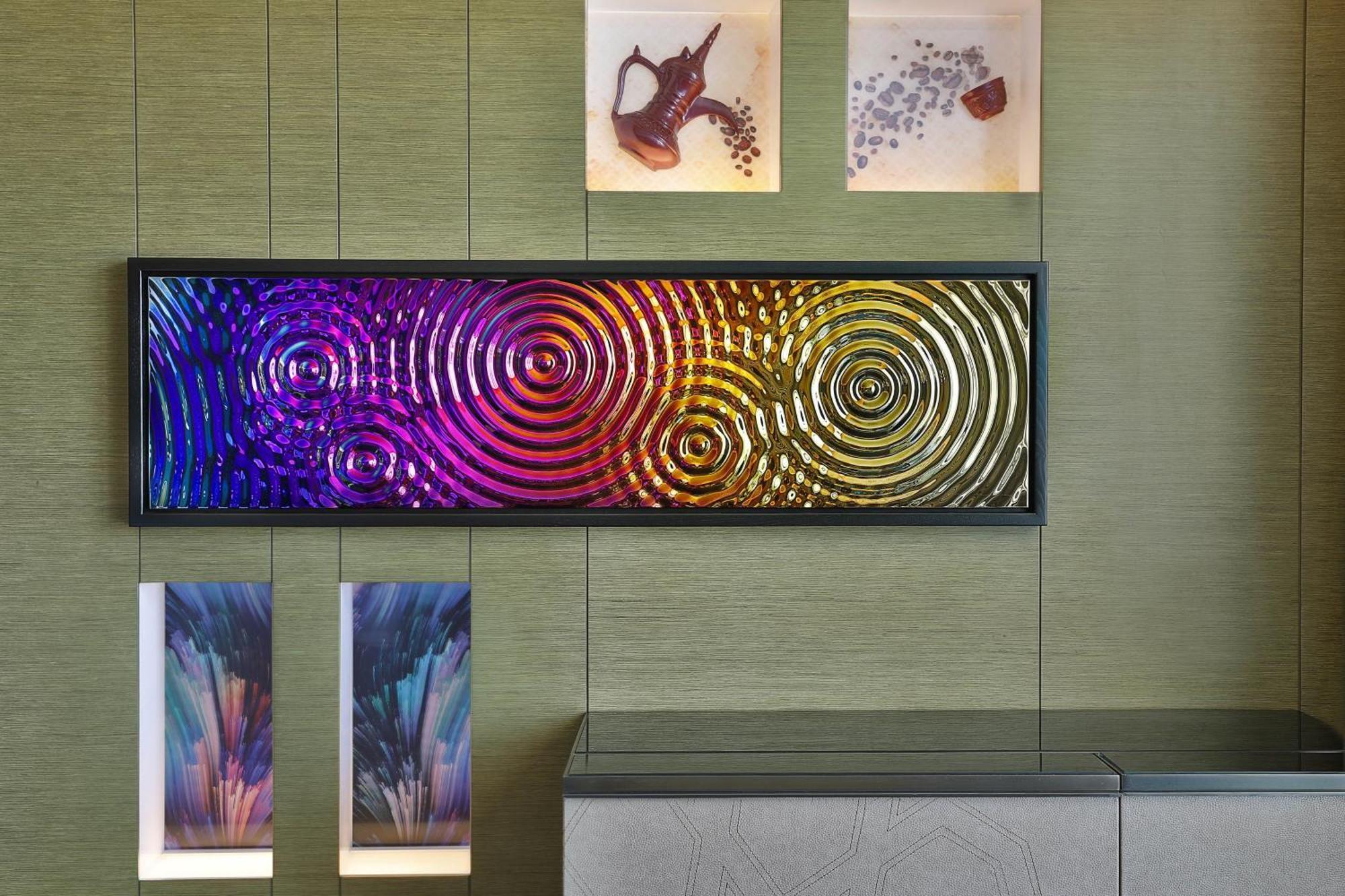 W Muscat Hotel Exterior foto Modern metal wall sculpture
